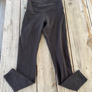 Size 10 Lululemon Wunder Under Super Hi-Rise Tight *Full-On Luon 28" black